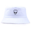 Bob-alien-blanc-présenté-sur-fond-blanc.JPEG Bob-alien-blanc-présenté-sur-fond-blanc