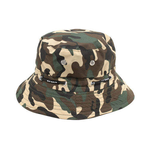 Bob-couleur-militaire-sur-fond-blanc
