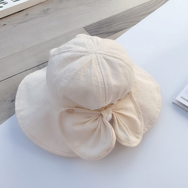 Bob-petite-fille-couleur-beige.JPEG Bob-petite-fille-couleur-beige