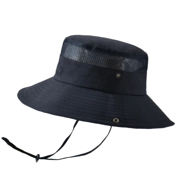 bob-avec-ficelle-noir-presente-sur-fond-blanc Grand bob homme version noir sur un fond blanc