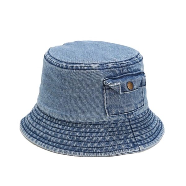 bob-en-denim-couleur-bleu-clair Bob-en-denim-couleur-bleu-clair-présenté-sur-fond-blanc