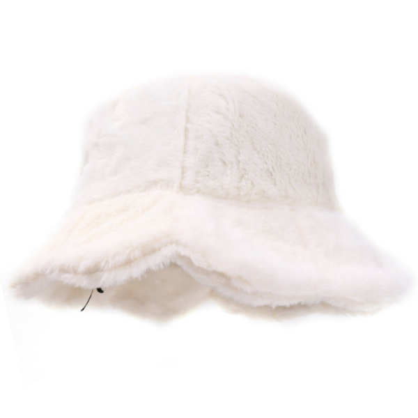 Bob-fourrure-blanc-présenté-sur-un-fond-blanc