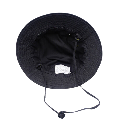 Bob-homme-militaire-noir-variante-12-présenté-sur-fond-blanc-et-vie-intérieure-du-chapeau