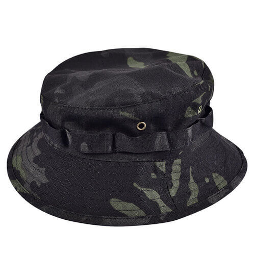 bob-homme-militaire-camouflage-variante-5-présentée-sur-fond-blanc