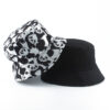 bob-panda-chevauche-un-bob-noir Bob-panda-chevauche-un-bob-noir-fond-blanc