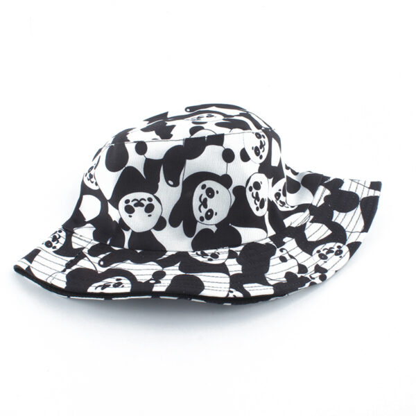 bob-panda-plie-a-plat Bob-motif-panda-couleur-noir-et-blanc-plié-à-plat-sur-fond-blanc