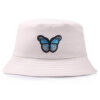 bob-papillon-brode-couleur-bleu-beige Bob-papillon-brodé-couleur-rose-sur-un-fond-blanc