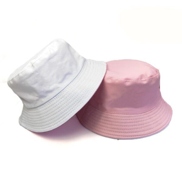 bob-reversiblebob-reversible-bleu-ciel-et-noir-blanc-et-rose bob-reversible-bleu-ciel-et-noir