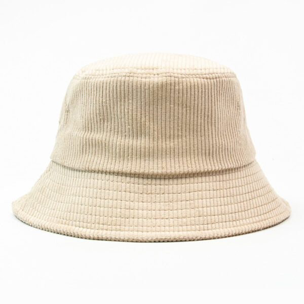 bob-velours-couleur-beige Bob-velours-couleur-beige-présenté-sur-fond-blanc