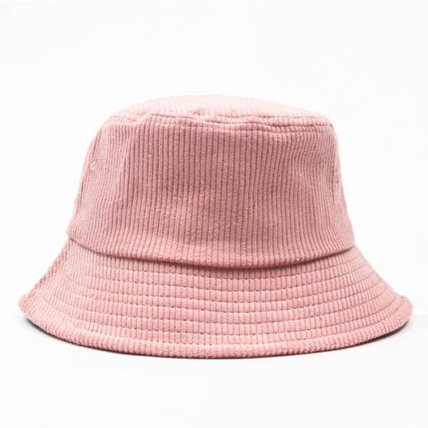 bob-velours-couleur-rose Bob-cotelé-en-velours-couleur-rose-présenté-sur-fond-blanc