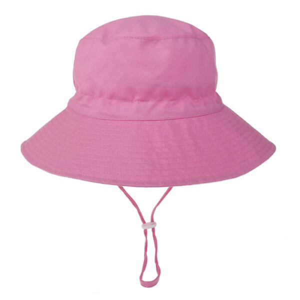 Joli-bob-enfant-fille-verion-4-sur-un-fond-blanc