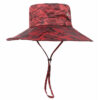 Bob-camouflage-tactique-rouge-vue-de-face-sur-fond-blanc