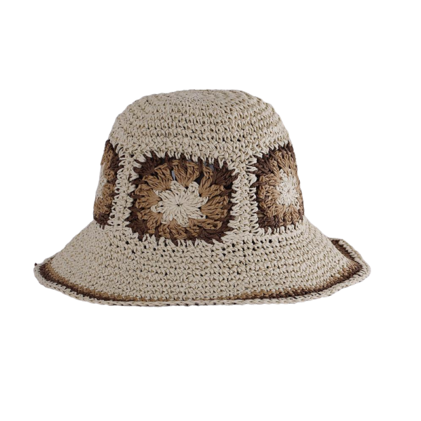 Bob-crochet-paille-sur-fond-blanc