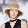 Chapeau bob au crochet tissé