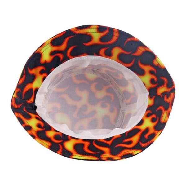 Bob chapeau flammes