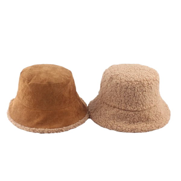bob-chapeau-fourrure-pour-homme Le bob hiver homme montré sous un angle différent