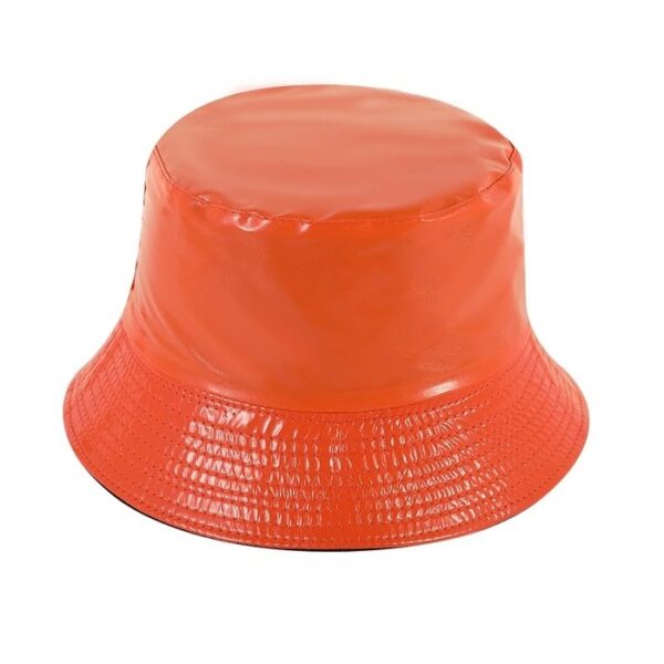 bob-de-pluie-orange Bob de pluie orange sur fond blanc