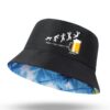 bucket-hat-drole Le bob noir est montré sous un angle différent