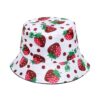bob-chapeau-blanc-grosses-fraises Bob blanc avec des grosses fraises