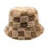 Bob fourrure motifs damier marron clair