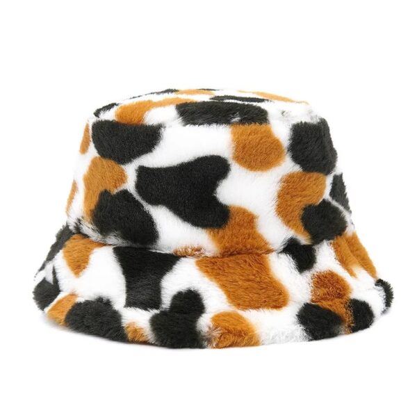 bob-en-fourrure-doux Chapeau bob en fourrure tricolore