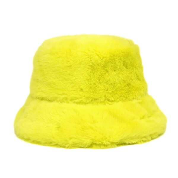 bob-fourrure-jaune Bob chapeau en fausse fourrure couleur jaune