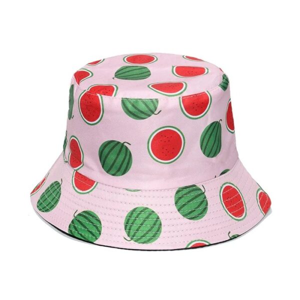 bob-fruits-pasteque Bob rose avec pastèques coupées en deux