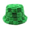 Bob fourrure motifs damier vert