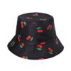chapeau-bob-noir-cerises-fruit Un bob noir avec des cerises