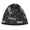 un bonnet noir avec des écritures hip hop est montré à plat sur un fond blanc