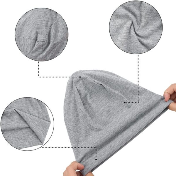 Zoom sur les détails ainsi que la qualité du tissu du bonnet en coton gris