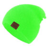 Un bonnet pour homme de couleur verte présenté sur fond blanc