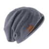 bonnet-homme-streetwear-bleu Bonnet homme streetwear bleu sur un fond blanc
