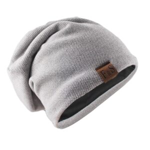bonnet-homme-streetwear-gris Bonnet homme streetwear gris sur un fond blanc