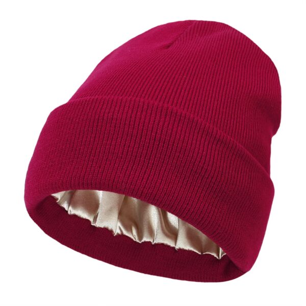bonnet-interieur-satin-bordeaux