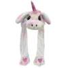 Un bonnet licorne aux longues oreilles est montré de face sur fond blanc