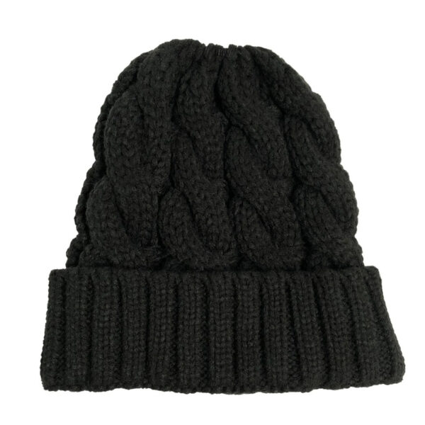 bonnet-queue-de-cheval-noir