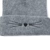 motif-brode-chat-sur-bonnet-laine Bonnet à Oreille