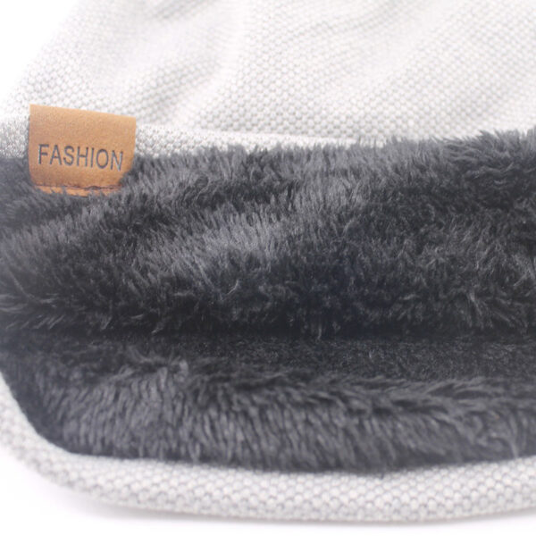 revetement-epais-bonnet-streetwear Intérieur épais et doux chaud du bonnet streetwear