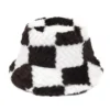 bob-fourrure-homme-carreaux-noir-blanc Bob fourrure homme carreaux noir et blanc