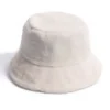 chapeau-fourrure-blanc-chaud-hiver-style Chapeau blanc en fourrure chaude pour l’hiver