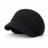 chapeau-beret-femme-noir-tricot-chaud Chapeau béret femme noir en tricot chaud, coupe élégante et confortable, accessoire idéal pour temps froid